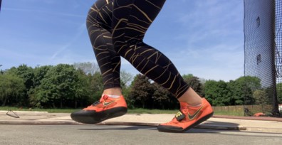 Picture 2: Foot landing out NOT round